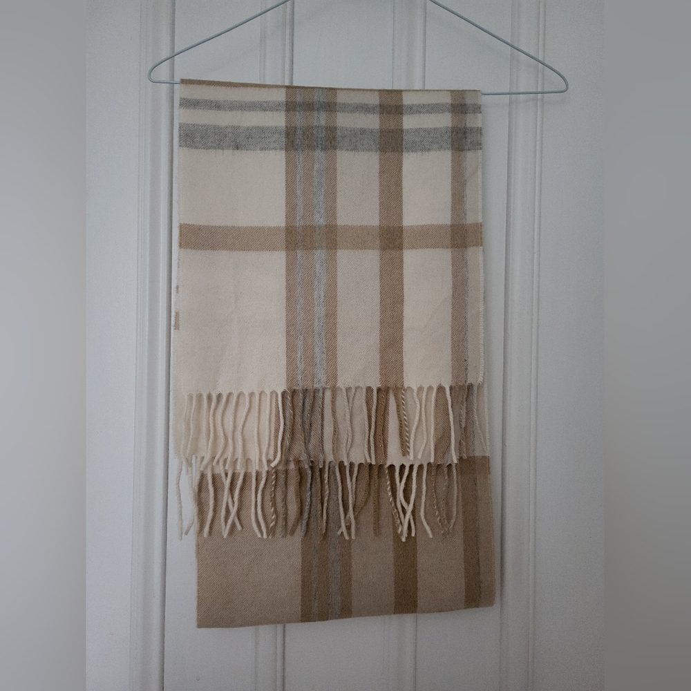 Plaid Cashmere Scarf Saks Fifth Avenue Cream, Camel & Grey Tassels